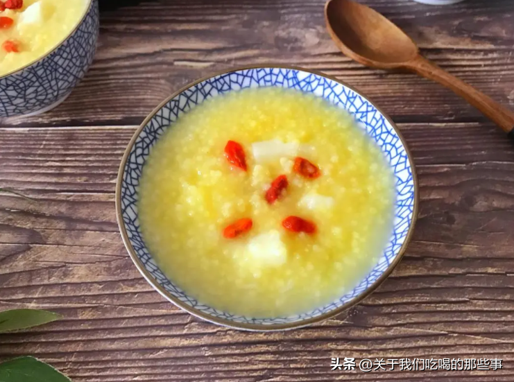Boil millet porridge and cook it directly in the pot. No wonder you can’t cook rice oil. I will teach you how to cook it correctly. It is thick and delicious